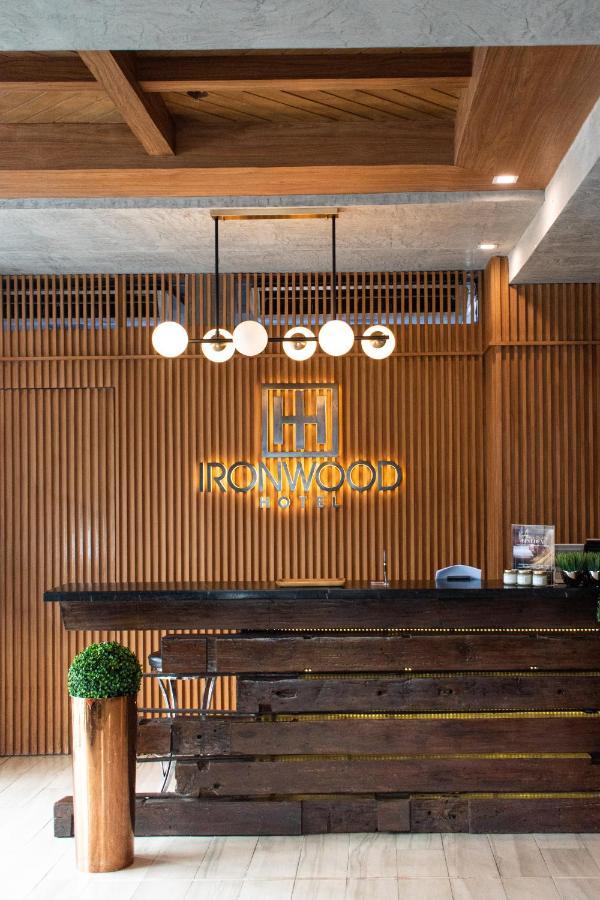 Ironwood Hotel Tacloban Exterior foto